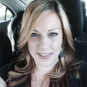 Meet your Posher, Valerie